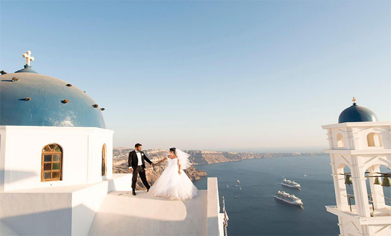 تمکن مالی برای اقامت یونان با ازدواج